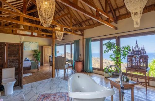 Amed Ski Chalet | Hillside Chalet with panoramic views