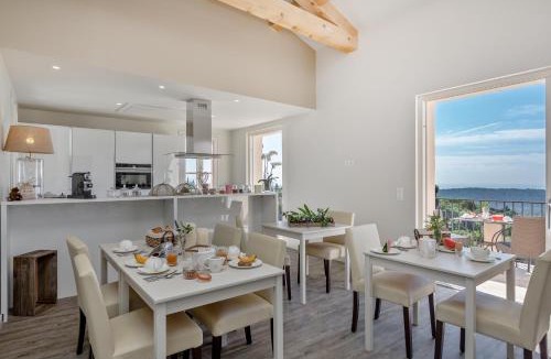Tourrettes-sur-Loup Bed & Breakfast | Histoires de Bastide