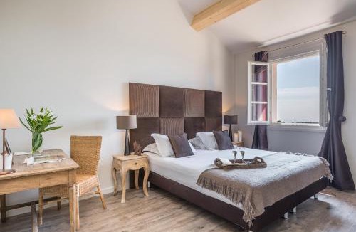 Tourrettes-sur-Loup Bed & Breakfast | Histoires de Bastide