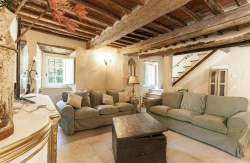SantʼAndrea di Compito House | Historic 1700S Villa Among Lucca Olive Groves