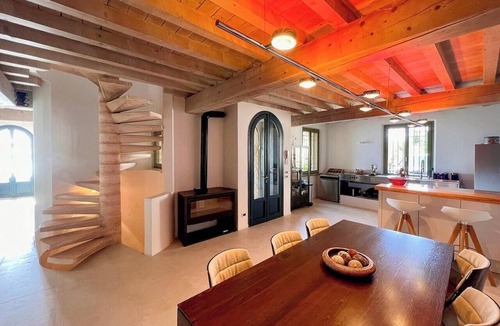 Gardone Riviera House | Historic villa in olive grove near Lake Garda