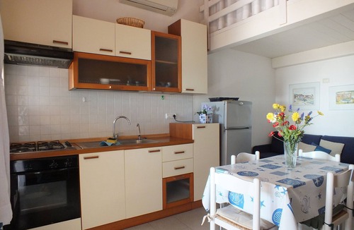 Marina di Campo Apartment | Holiday Apartment "Golden River 6" in Excellent Location with Sea View