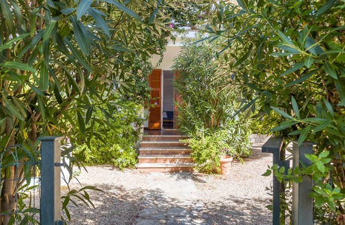 Marina di Campo Apartment | Holiday Apartment "Montecristo 1" with Terrace and Close to the Sea