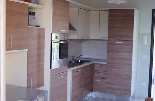 Poveromo Apartment | Holiday apartment mit Klimaanlage und Außenpool