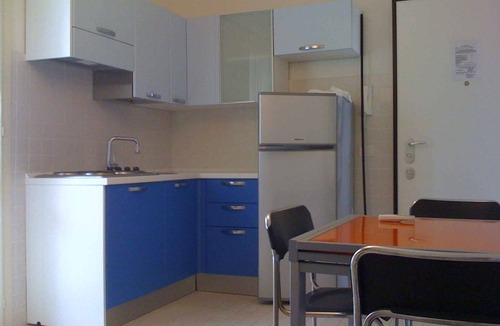 Poveromo Apartment | Holiday apartment mit Klimaanlage und Außenpool