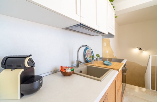 Noto Marina Apartment | Holiday Apartment "Greta Vista Mare" with Sea View, Private Terrace & Wi-Fi