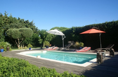 Saint-Tropez House | Holiday Home in Var near Beaches & Pool