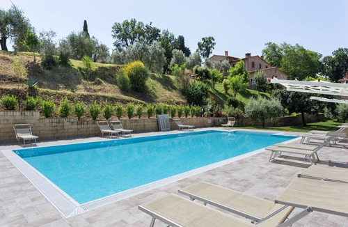 Volterra House | Holiday Home in Volterra with Pool & Views