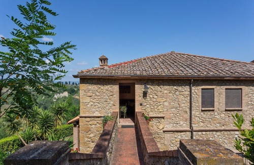 Volterra House | Holiday Home in Volterra near Piazza dei Priori