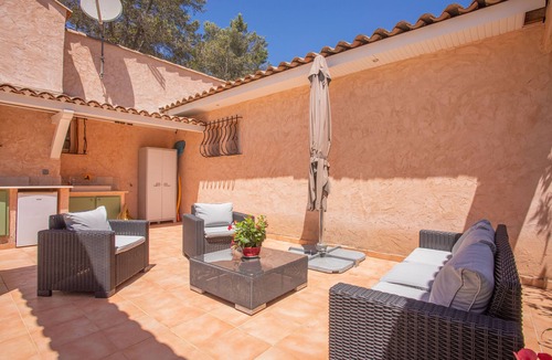 Puget-sur-Argens House | Holiday Home 'La Lieutenante' with Private Pool, Wi-Fi and Air Conditioning