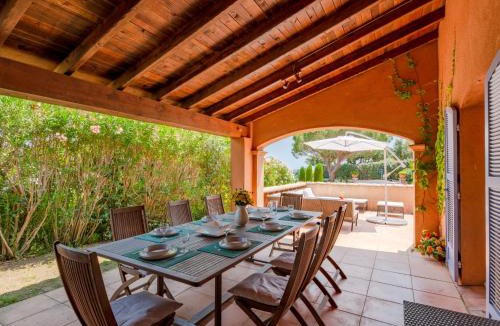 Sainte-Maxime House | Holiday Home La Bastide Rose by Interhome