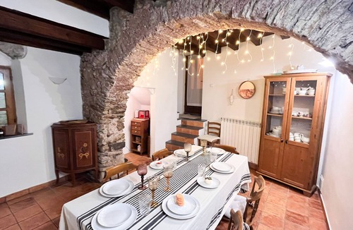 Ricco del Golfo di Spezia House | Holiday home near Cinque Terre. 20’ from La Spezia and surrounding beaches