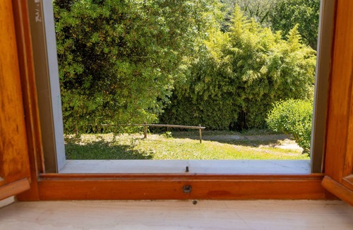 Fauglia House | Holiday Home 'Poggio6' with Shared Pool, Private Terrace and Wi-Fi