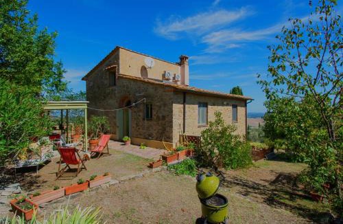Lajatico House | Holiday Home Villa Albertine by Interhome