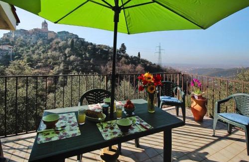 Monteggiori House | Holiday home with above-ground pool and sea view in Monteggiori
