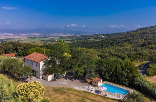 Rosignano Marittimo House | Holiday homes in Nibbiaia, Italy