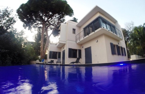 Cannes House | Holiday house Cannes for 1 - 11 persons with 5 bedrooms - Holiday house