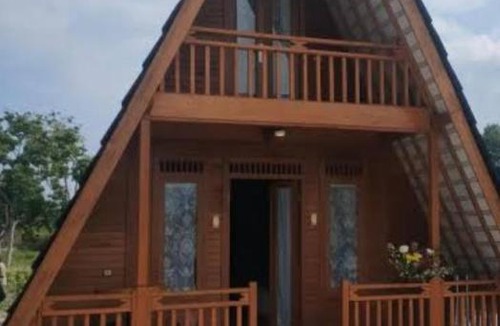 Ambarita House | Home Stay