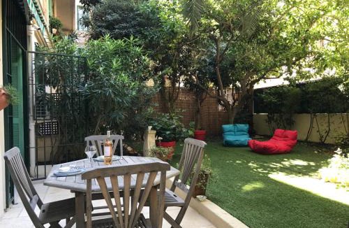 Gambetta Apartment | Homelivia, Luxueux Appartement avec Jardin privé