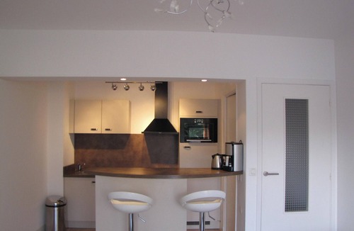 Cap-d'Antibes Apartment | Homerez - Apartment in Antibes