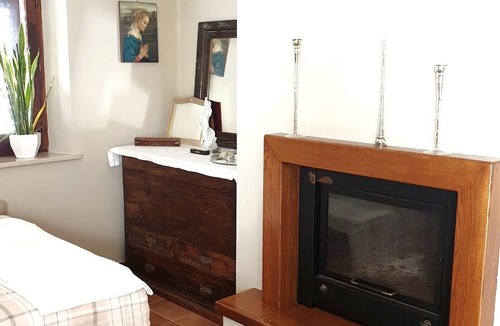 Montalto delle Marche Apartment | Homerez - Nice appartement for 4 ppl. with shared pool at Montalto delle Marche