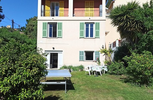 Saint-Sylvestre House | Homerez - Nice house for 7 ppl. with garden, terrace and balcony at Nice