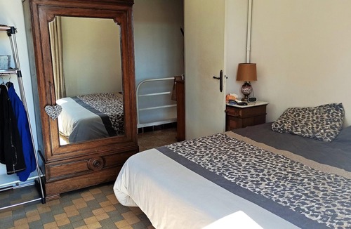 Saint-Sylvestre House | Homerez - Nice house for 7 ppl. with garden, terrace and balcony at Nice