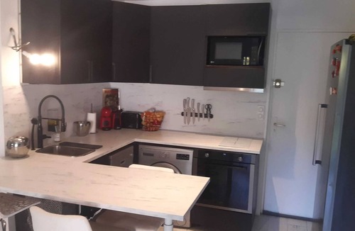 Sainte-Maxime City Centre Apartment | Homerez - Studio in Sainte-Maxime