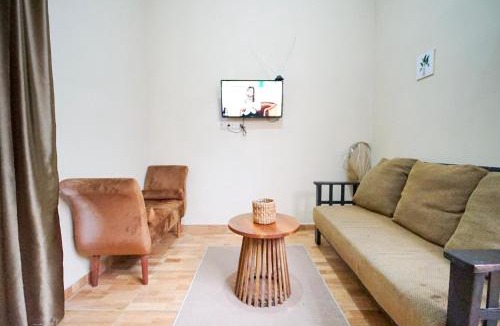 Klaten House | Homestay Maurine