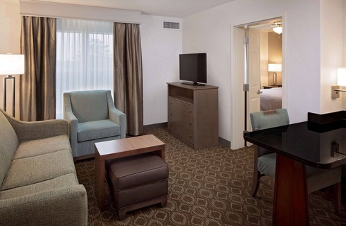 Maitland Hotel | Homewood Suites by Hilton Orlando-Maitland