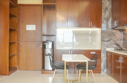 East Kuningan Apartment | Homey And Spacious 2Br At Samara Suites Apartment