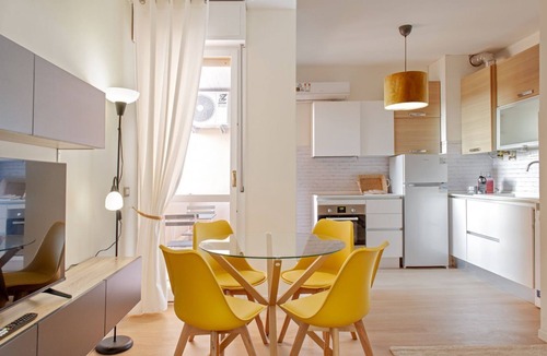 Pisa Apartment | [Homiday] -New Modern Flat -[Cisanello Hospital]