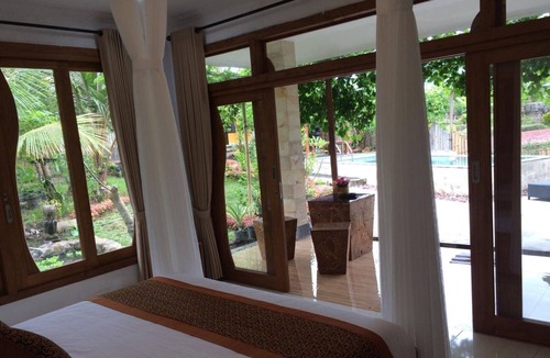 Banjartegehe Villa | Honeymoon Villa With Rice Field View