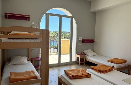 Cap-d'Antibes Hostel | Hostel ∙ 8 guests