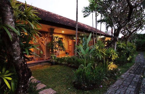 Sanur Kauh Hostel | Hostel ∙ 8 guests