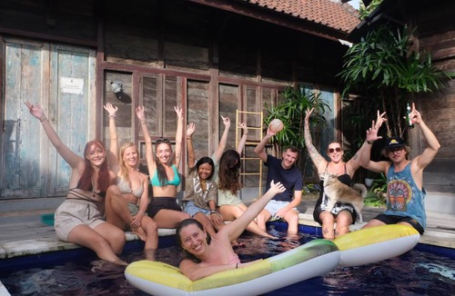 Batu Bolong Hostel | Hostel ∙ 8 guests