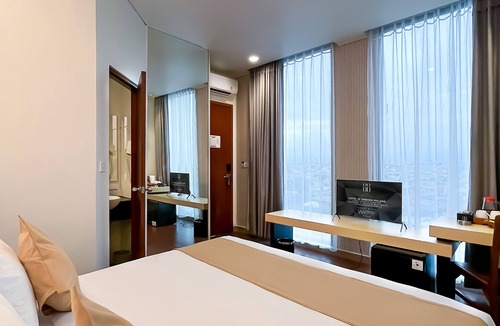 Surabaya Hotel | Hotel 88 Embong Malang Tunjungan By WH