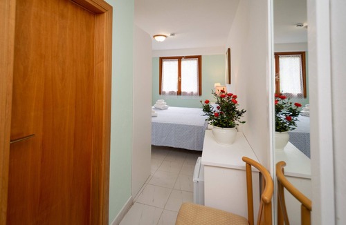 Fetovaia Hotel | Hotel Anna