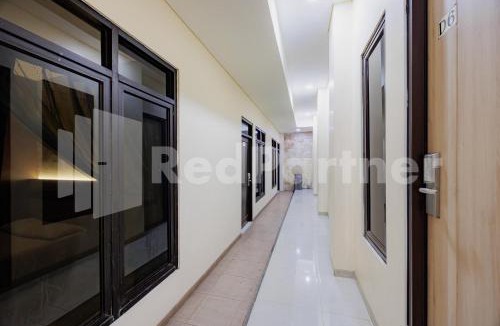 Bekasi Hotel | Hotel Gandamanah Mitra RedDoorz