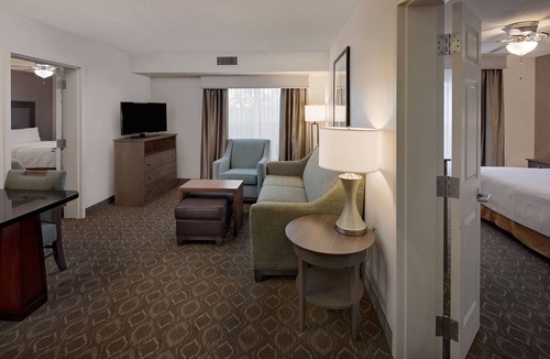 Maitland Hotel | Hotel in Orlando Maitland
