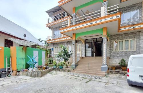 Sipura Island Hotel | Hotel Jelita Mentawai Redpartner