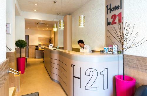 Saint-Raphael Hotel | Hotel Le 21