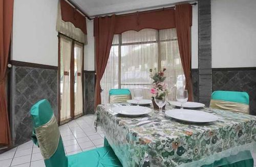 Patrang Hotel | Hotel Lestari Near Lippo Plaza Mall Jember