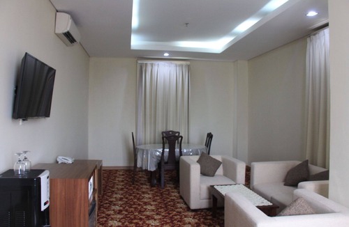 Pekalongan Hotel | Hotel Namira Syariah Pekalongan