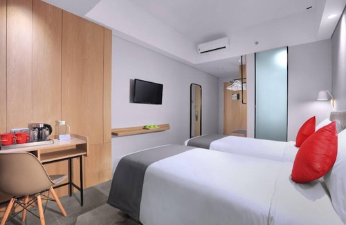 Jakarta Hotel | Hotel NEO Puri Indah - Jakarta