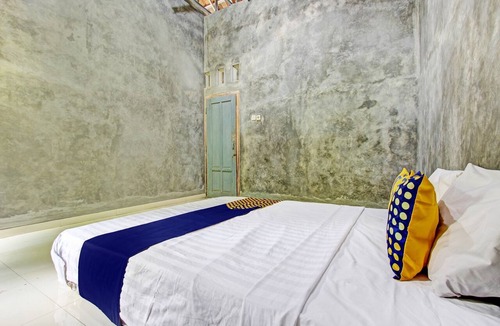 Pati Hotel | Hotel O Agus Kostel SyariahNearWisata Agro Jollong