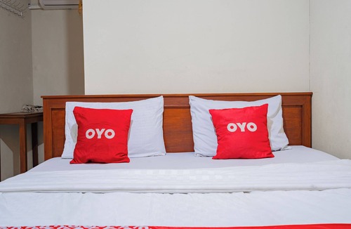 Pameungpeuk Hotel | Hotel O Ar Guest House Syariah