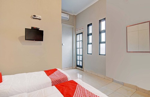 Pekanbaru Hotel | Hotel O Celine Home Syariah