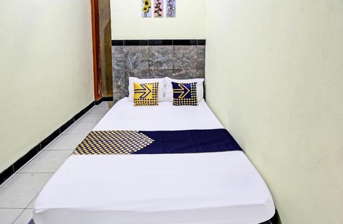 Kediri Hotel | Hotel O Chikam House Syariah
