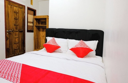 Blimbing Hotel | Hotel O D&a Guesthouse Syariah And Rent Car